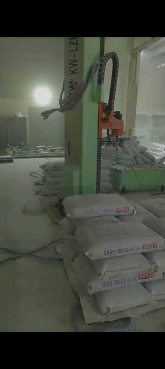 立柱式碼垛機（建材行業應用）